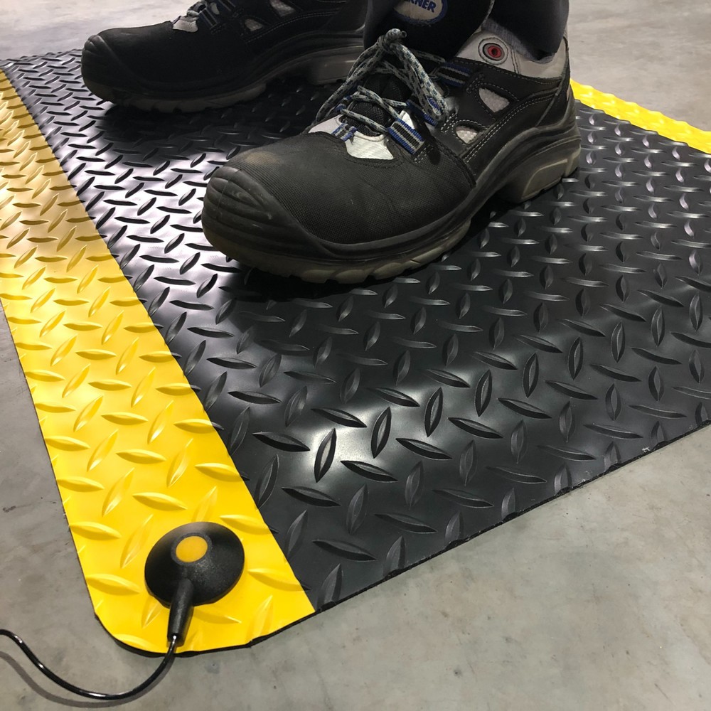 Número de imagen del producto 3: Alfombrilla antifatiga ErgoSoft Strong de Steinbock®, patrón de diamante, 2 capas, L x A 600 x 1000 mm, negro/amarillo