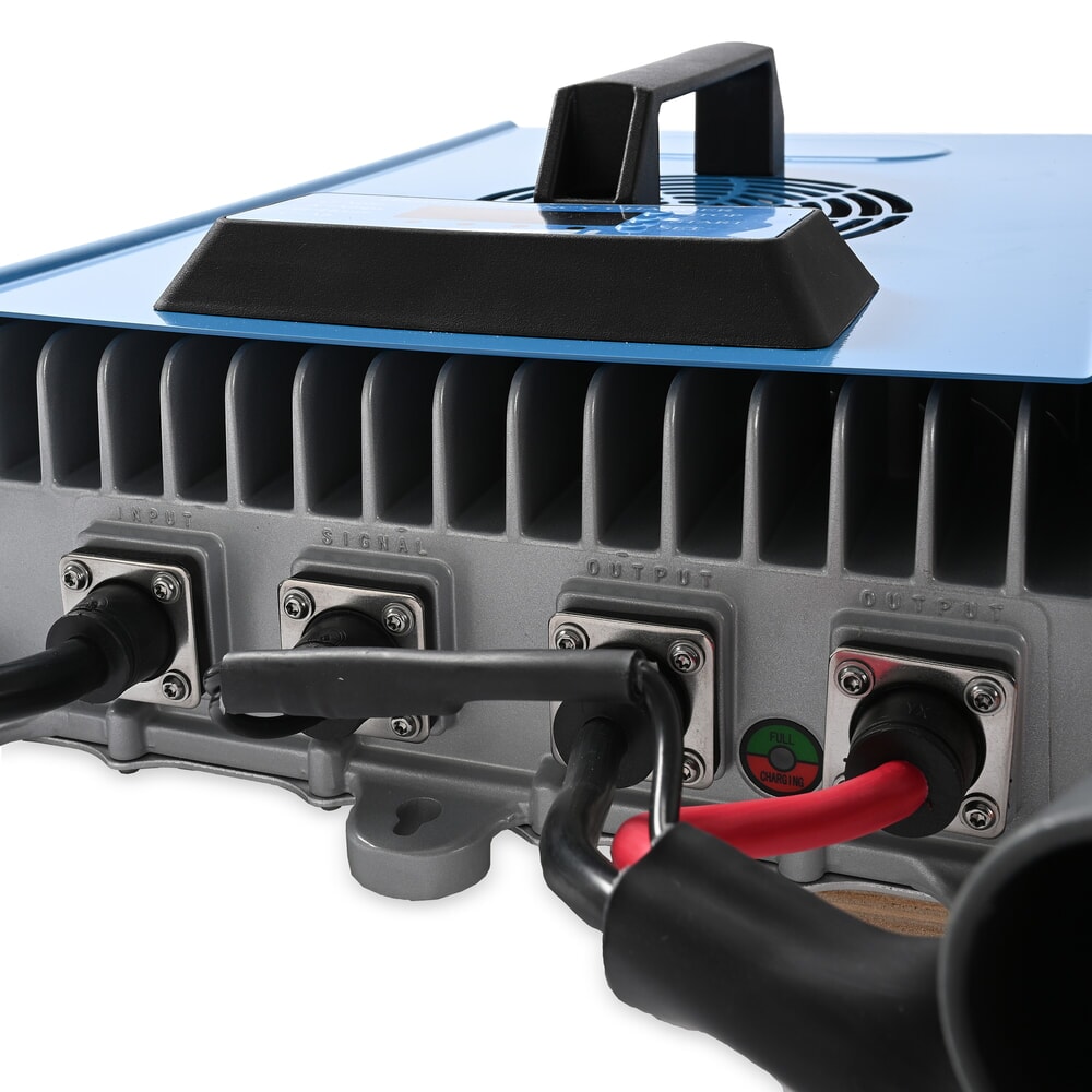 Número de imagen del producto 3: Cargador externo D400, 80 V, 60 A, CEE rojo 32 A, 5 pines - 3P+N+E para apilador eléctrico AntOn by Jungheinrich CBH 2.0