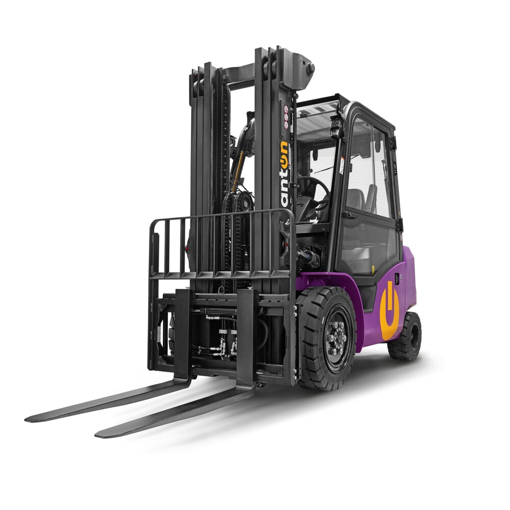 Imagen del producto: AntOn by Jungheinrich apilador eléctrico CBH 3.5 con mástil telescópico triple, altura de elevación 4.800 mm, capacidad de carga 3.500 kg, cabina de protección contra el mal tiempo Comfort, incluye cargador externo de 80 V, 60 A, CEE, 4 pines