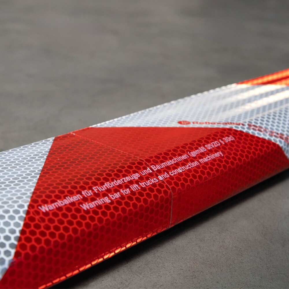 Número de imagen del producto 6: Listón reflectante VETTER® ZEBRA con imanes para brazos de horquilla, HxAxF 80 x 1.000 x 45 mm