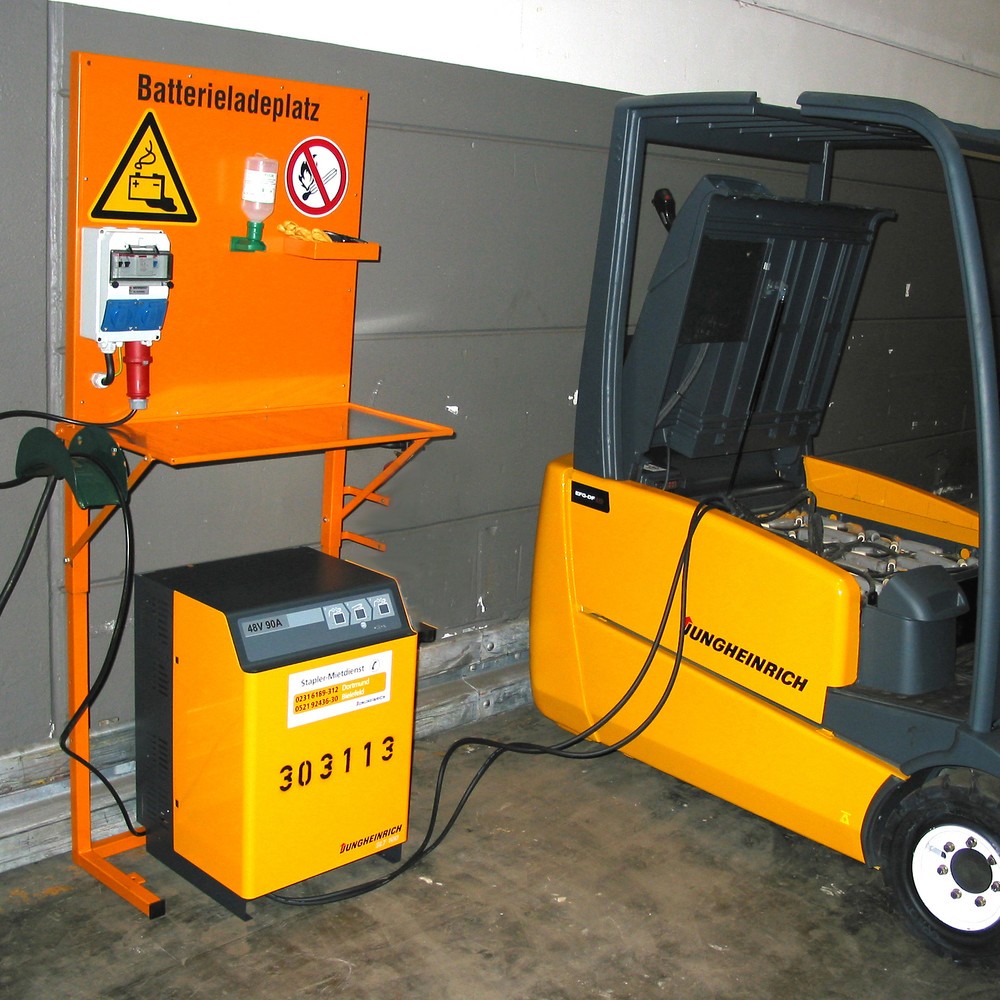 Número de imagen del producto 2: Bauer® Estación de carga de baterías tipo BL