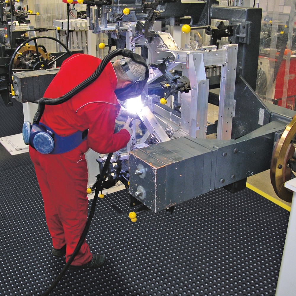Número de imagen del producto 2: Bordes biselados de alfombras modulares para puestos de soldadura, con forma de botones, An x L 910 x 52 mm, amarillo