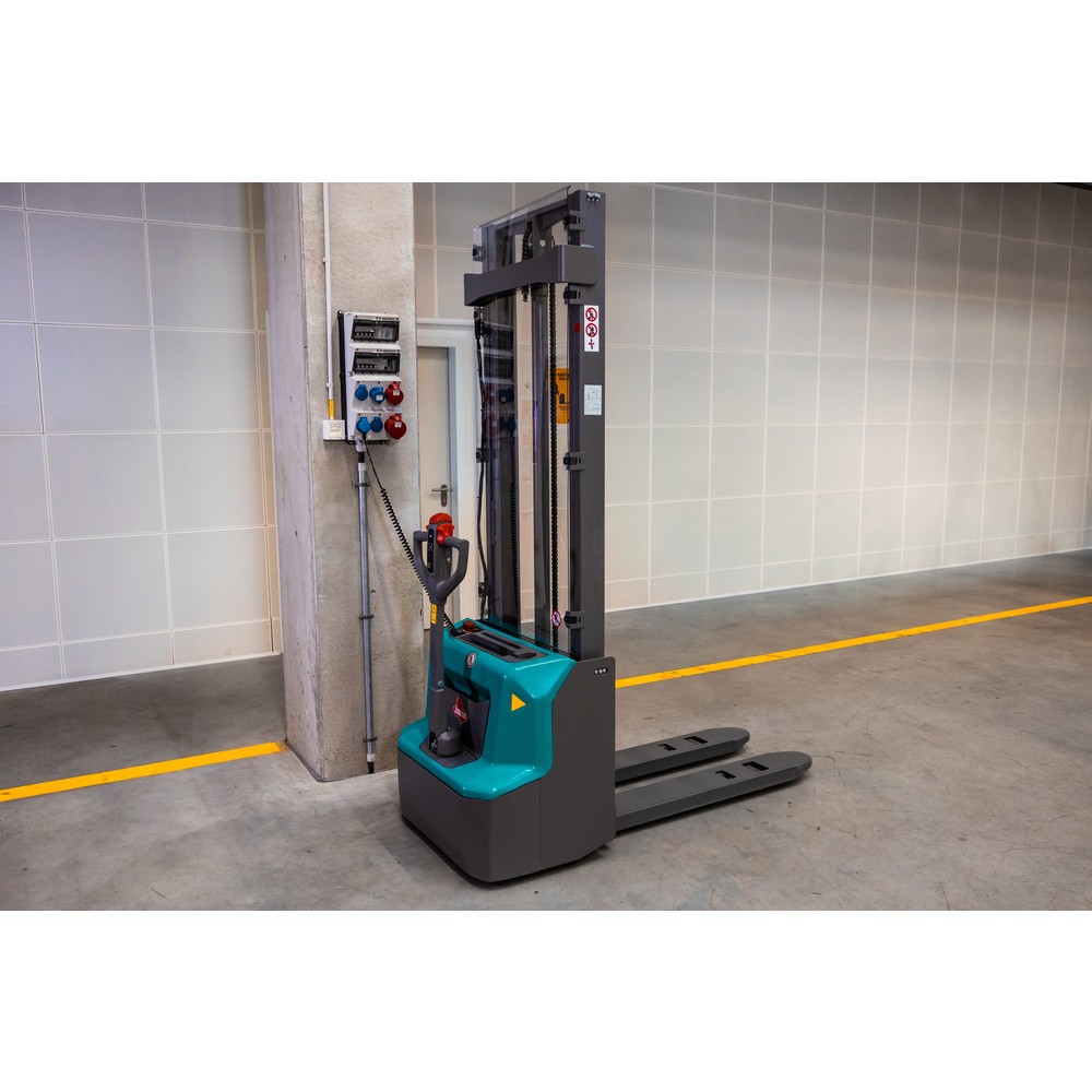 Número de imagen del producto 8: Carretilla elevadora eléctrica Ameise® PSE 1.2, mástil de elevación telescópico doble, altura de elevación 2.600 mm, capacidad de carga 1.200 kg