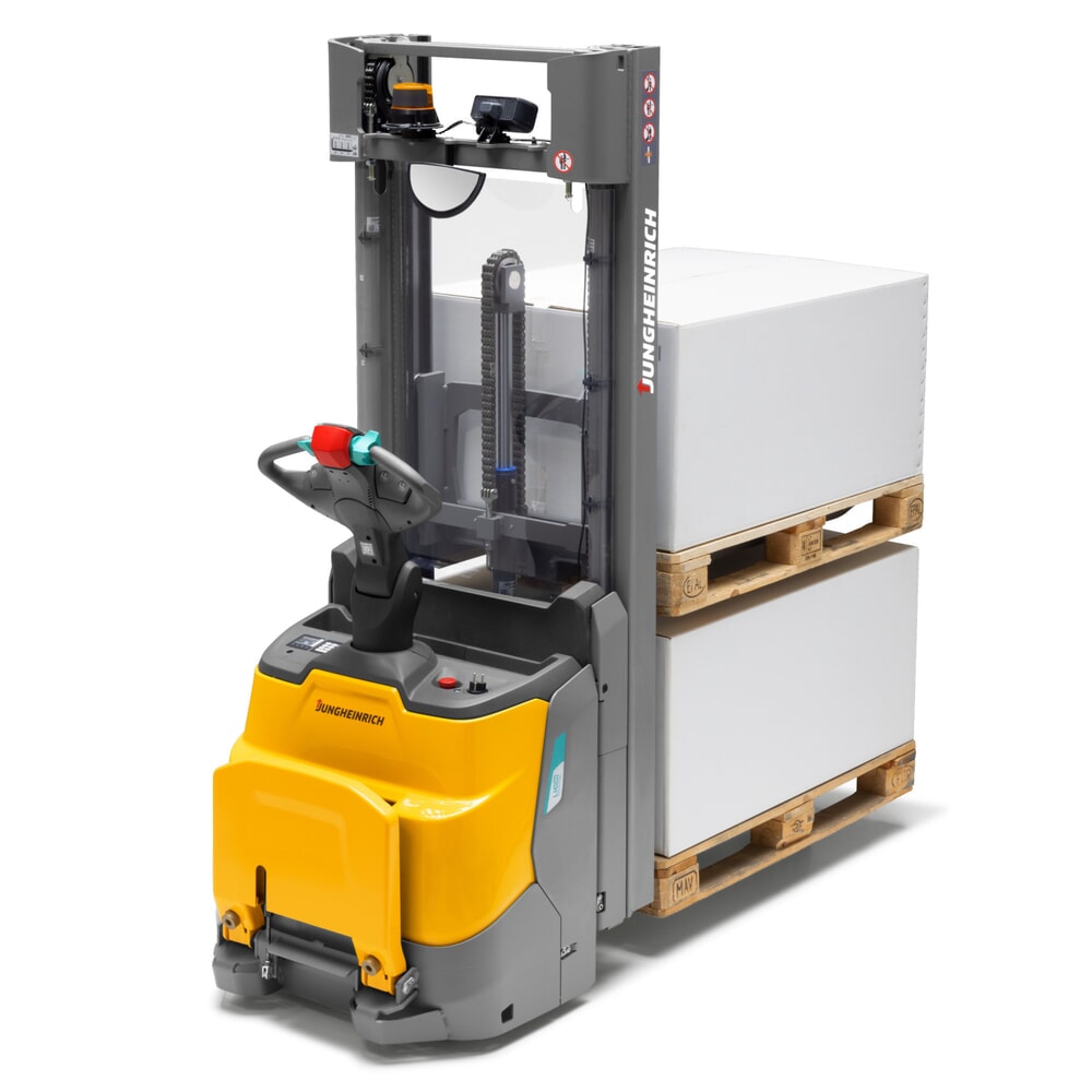 Número de imagen del producto 1: Carretilla elevadora eléctrica Jungheinrich ERC 112zi ZT con plataforma de pie, mástil de elevación telescópico doble, altura de elevación 3.600 mm, capacidad de carga 1.200 kg, sistema hidráulico proporcional, función de apilado doble