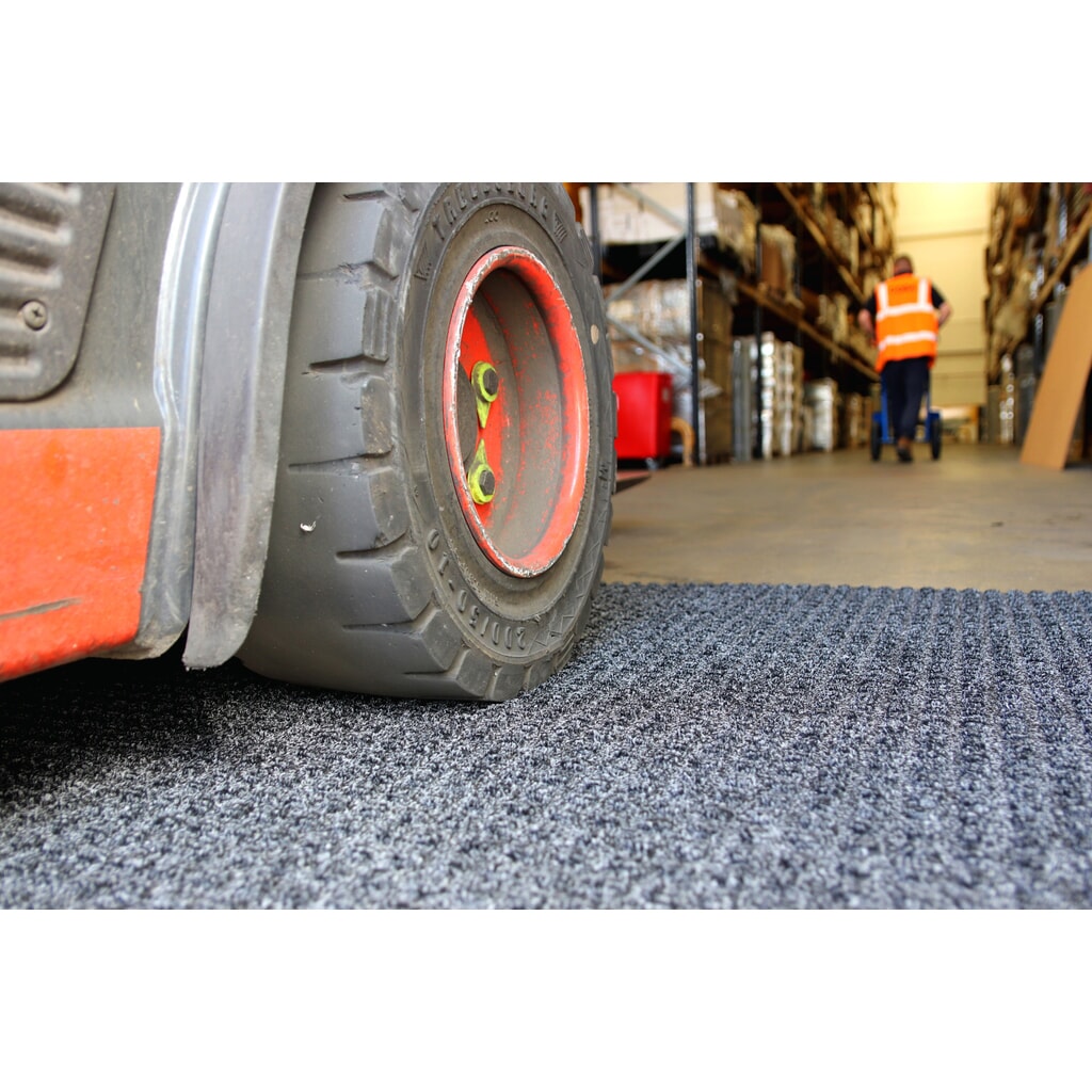 COBA Alfombrilla antisuciedad Superdry Heavy Traffic, An x Fo 1.150 x 1.800 mm Número de imagen del producto 4: COBA Alfombrilla antisuciedad Superdry Heavy Traffic, An x Fo 1.150 x 1.800 mm
