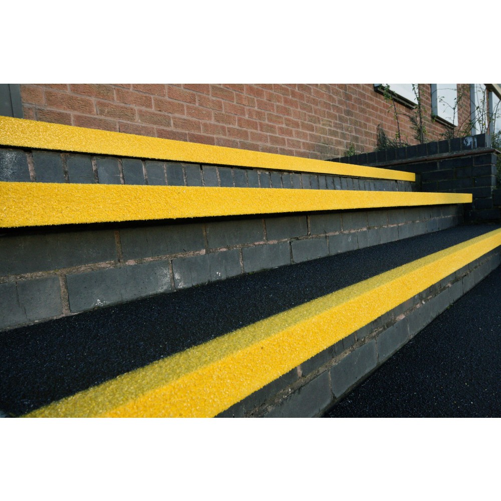 Número de imagen del producto 3: COBA Perfil antideslizante para peldaños COBAGRiP® Stair Tread, H x A x F 5,5 x 1.000 x 345 mm, negro/amarillo