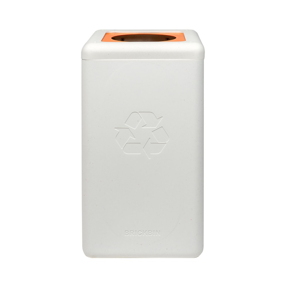 Número de imagen del producto 2: Cubo de residuos BRICKBIN para plásticos de plástico reciclado, 65 litros, cuadrado, blanco/naranja