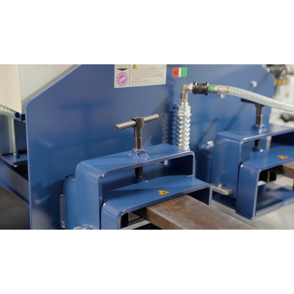 Elevador por vacío AERO-LIFT® AERO-CUBE con 4 placas de vacío, capacidad de carga 150 kg, longitud de travesaño 2.000 mm Número de imagen del producto 4: Elevador por vacío AERO-LIFT® AERO-CUBE con 4 placas de vacío, capacidad de carga 150 kg, longitud de travesaño 2.000 mm