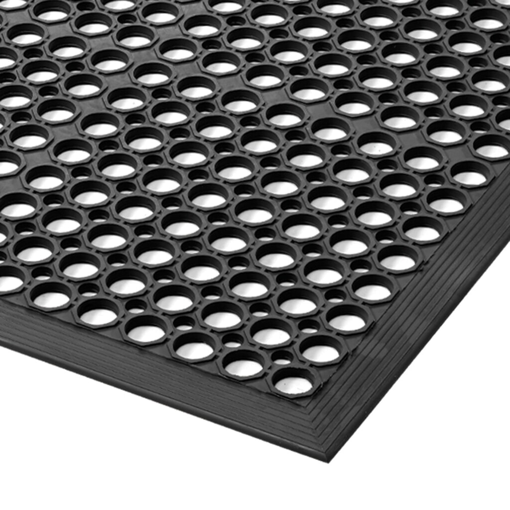 Esterilla para puesto de trabajo de áreas húmedas o secas, orificios de drenaje, An x Fo 910 x 1.520 mm Imagen del producto: Esterilla para puesto de trabajo de áreas húmedas o secas, orificios de drenaje, An x Fo 910 x 1.520 mm