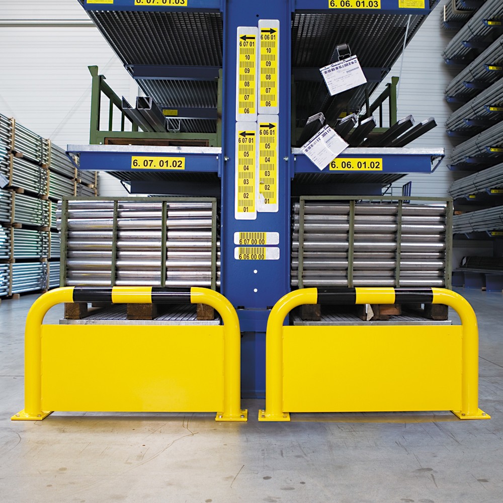 Imagen del producto: Estribo de protección antichoques con protección frente al acceso inferior Al x An 600 x 1.000 mm