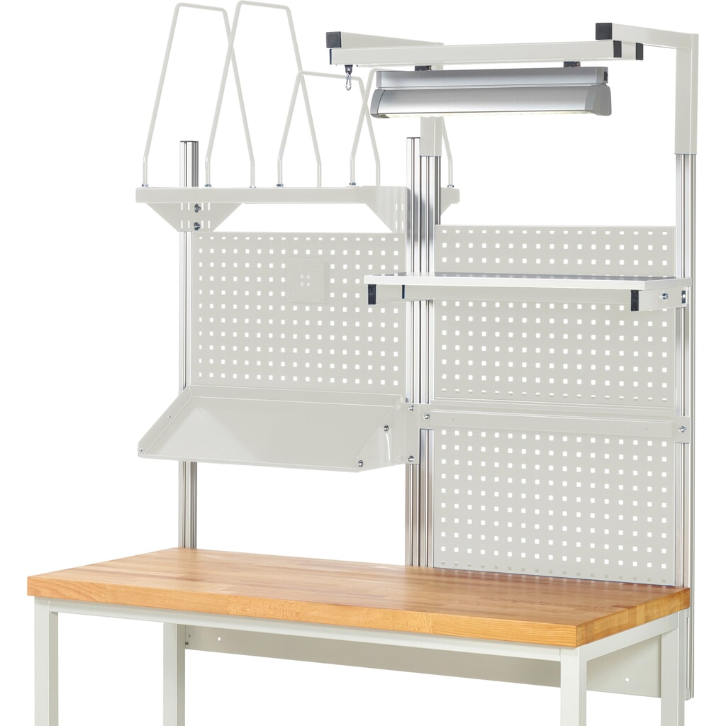 Estructura de banco de trabajo RAU, HxAxF 1.380 x 1.500 x 1.500 mm, con 1 estante elevado, 1 guía de soporte, 1 bandeja metálica inclinable, 1 soporte de pantalla plana y 1 lámpara, kit completo 06 para ancho de producto 1.500 mm Número de imagen del producto 2: Estructura de banco de trabajo RAU, HxAxF 1.380 x 1.500 x 1.500 mm, con 1 estante elevado, 1 guía de soporte, 1 bandeja metálica inclinable, 1 soporte de pantalla plana y 1 lámpara, kit completo 06 para ancho de producto 1.500 mm