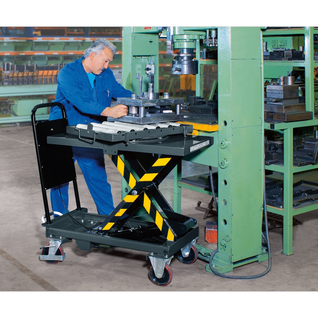 Número de imagen del producto 2: fetra® Carro de mesa elevadora con protección antideslizante, capacidad de carga 500 kg, 1.010 x 520 mm