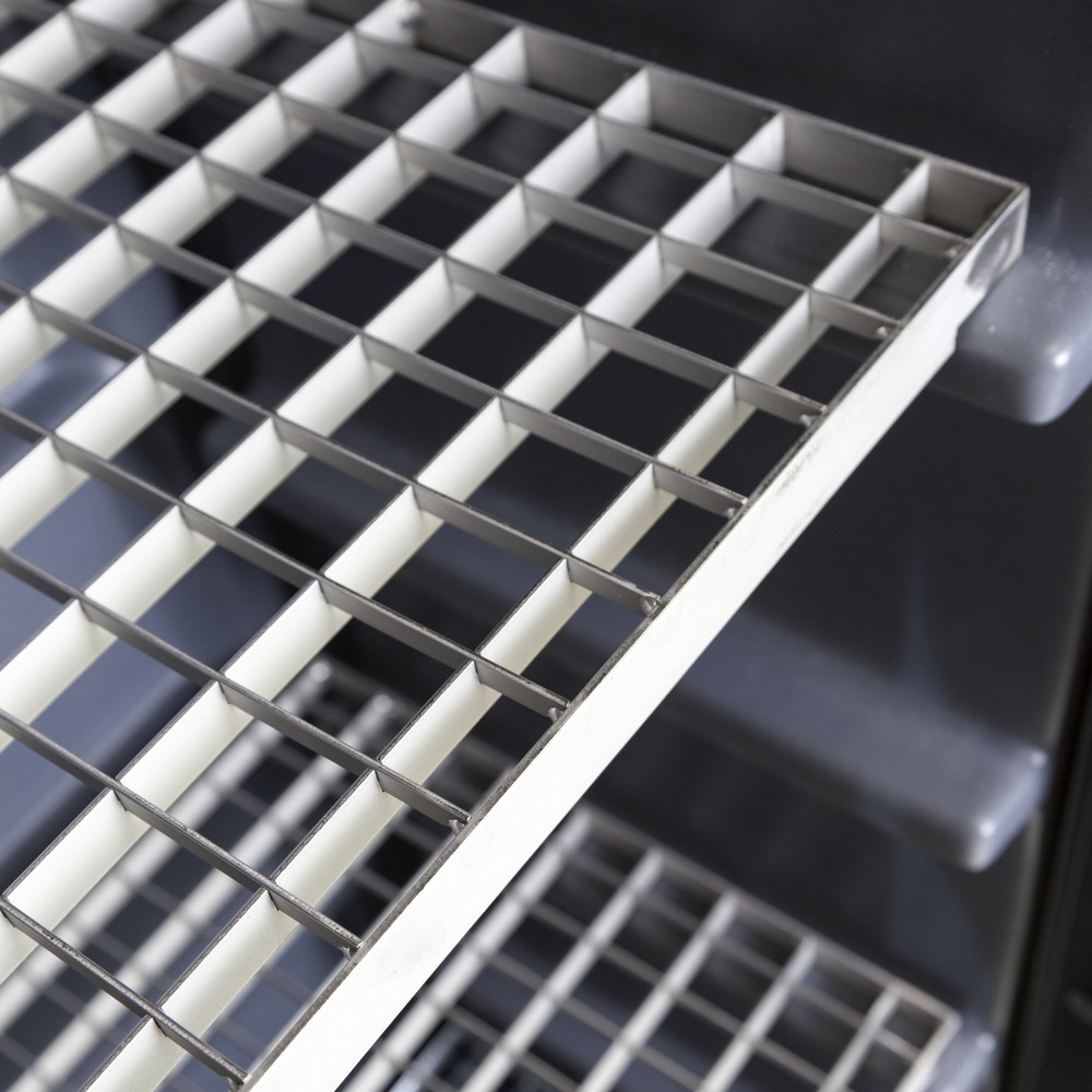 Número de imagen del producto 3: Armario ecológico fabricado en PE, alto H x An x F 1,990 x 1,225 x 640 mm, 4 rejillas de acero inoxidable