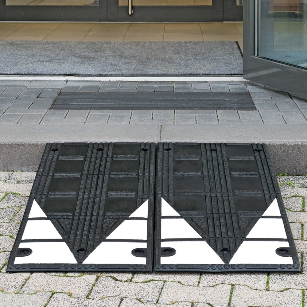 Número de imagen del producto 2: Rampa de bordillo MORAVIA de caucho vulcanizado, AxHxF 450 x 75 x 1.000 mm, negro y blanco, con material de fijación