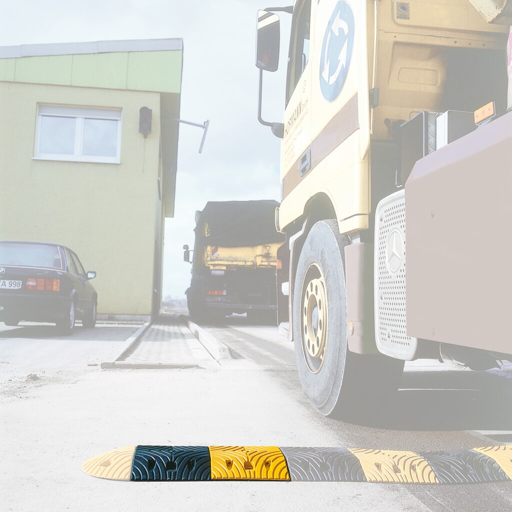 Imagen del producto: Reductor de velocidad de caucho, < 20 km/m, elemento básico amarillo
