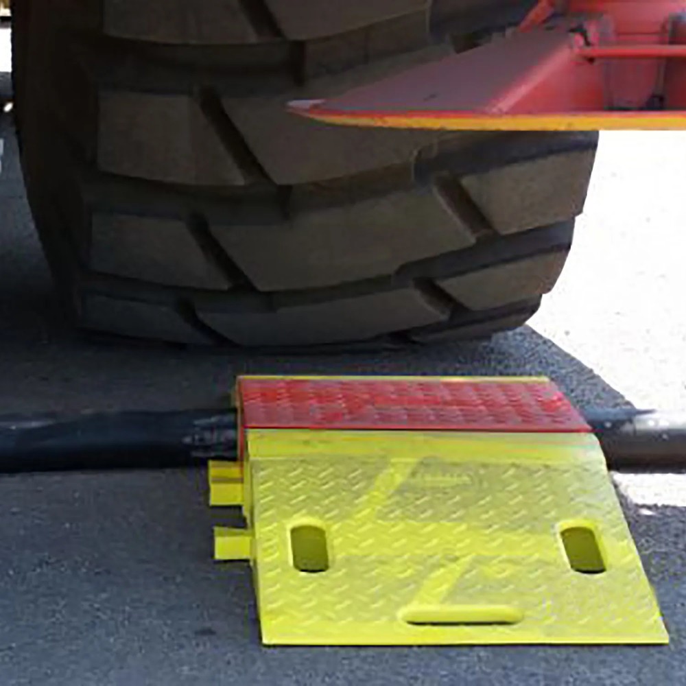 Número de imagen del producto 5: Sistema de salvamangueras Justrite® Diamondback®, amarillo