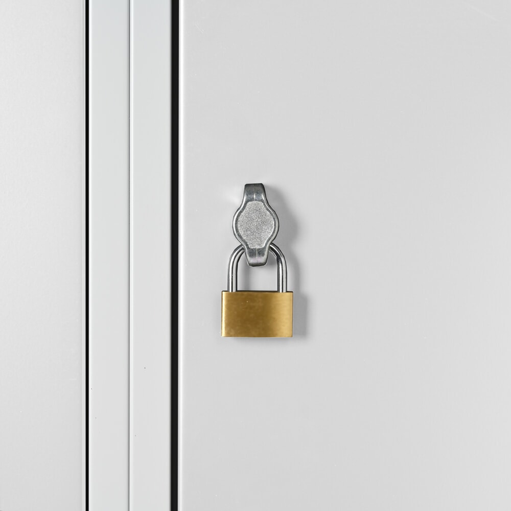 Número de imagen del producto 2: Taquilla Steinbock®, apoyada en el suelo, 2 pisos, 6 compartimentos, cerradura de manivela, HxAxF 1.800 x 1200 x 500 mm, gris claro/gris antracita