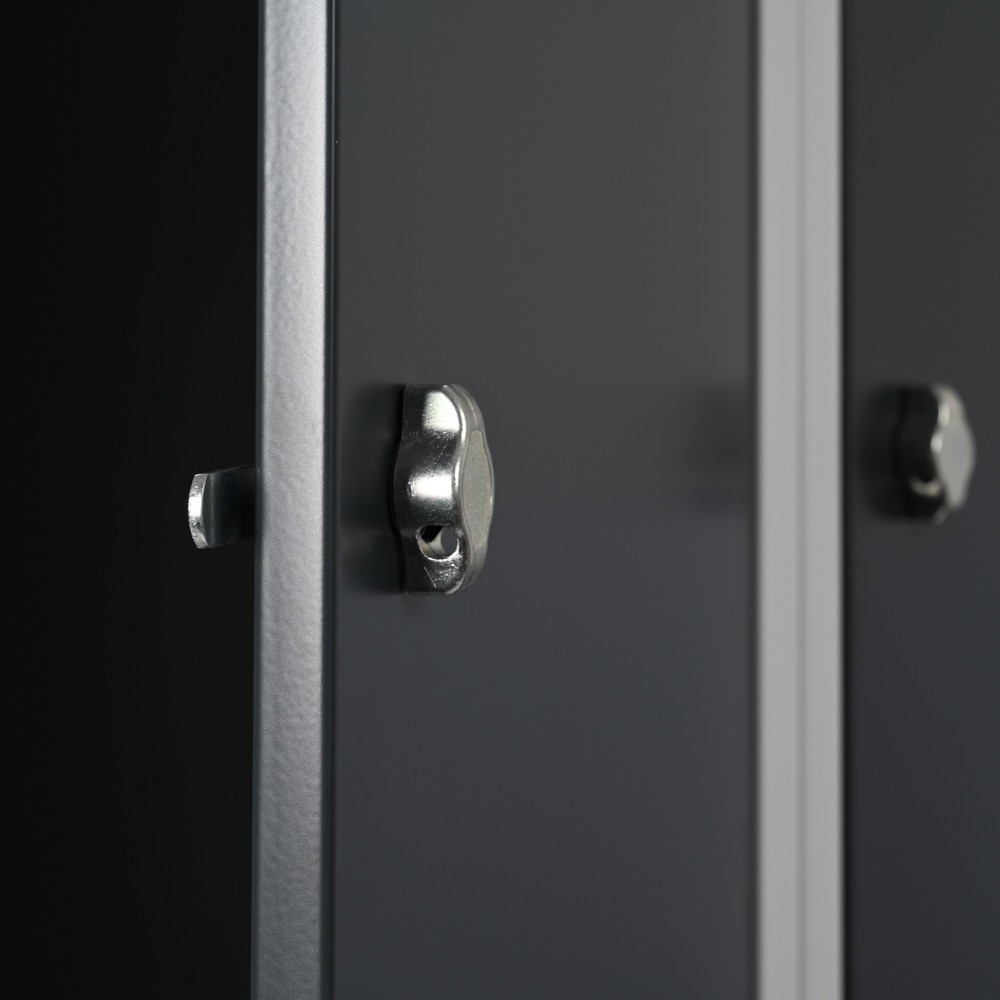 Número de imagen del producto 4: Taquilla Steinbock®, apoyada en el suelo, 2 pisos, 6 compartimentos, cerradura de manivela, HxAxF 1.800 x 900 x 500 mm, gris claro/gris antracita