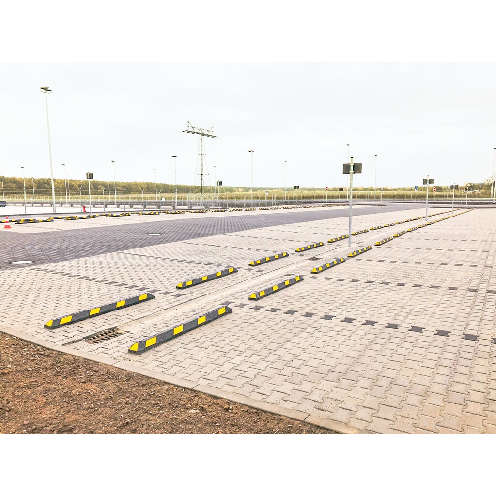 Número de imagen del producto 6: Calzo MORAVIA Park-AID®, negra con franjas reflectantes amarillas, ancho 900 mm