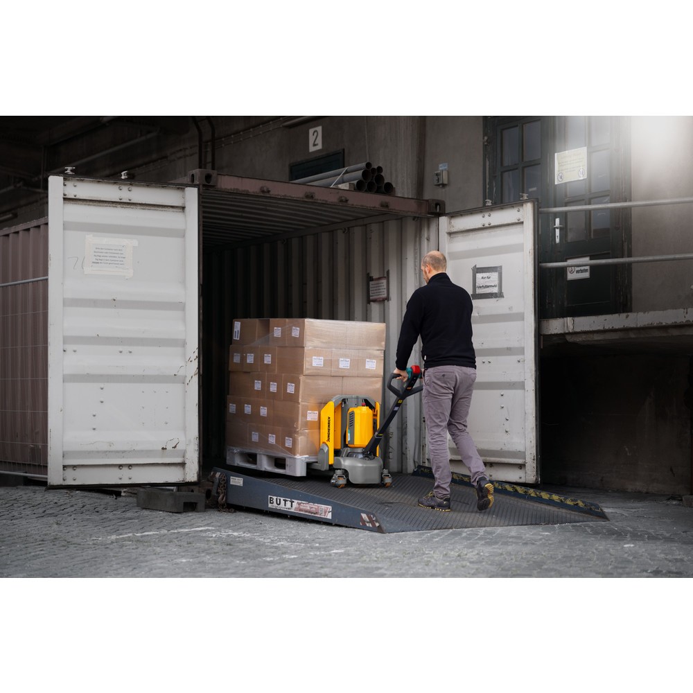 Número de imagen del producto 10: Transpaleta eléctrica Jungheinrich AME 16, capacidad de carga 1.600 kg, longitud de horquilla 1.150 mm, ancho de soporte de horquilla 685 mm