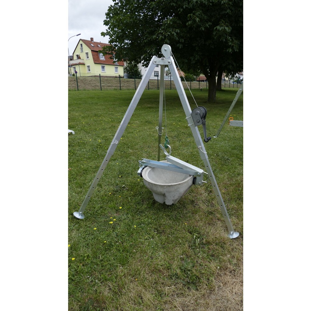 Número de imagen del producto 3: Triángulo de aluminio DW-200 con cabrestante, longitud de columna mín. /máx. 1.180/1.880 mm, carrera total 5.000 mm, capacidad de carga 200 kg